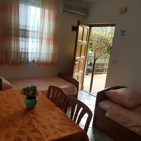 Apartman Edin أوماغ المظهر الخارجي الصورة